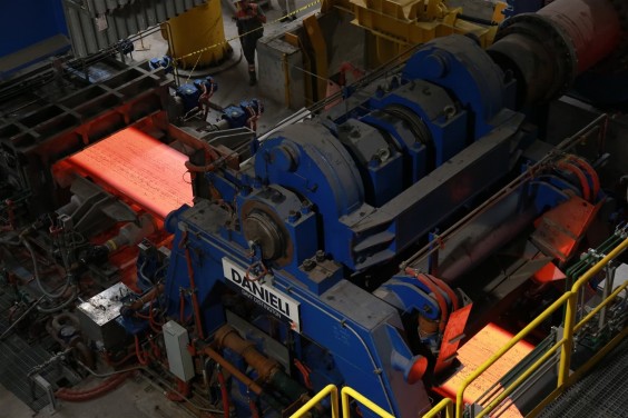 Việt Nam kiện thép nhập khẩu 9 vụ, nước ngoài kiện thép Việt gấp 7 lần